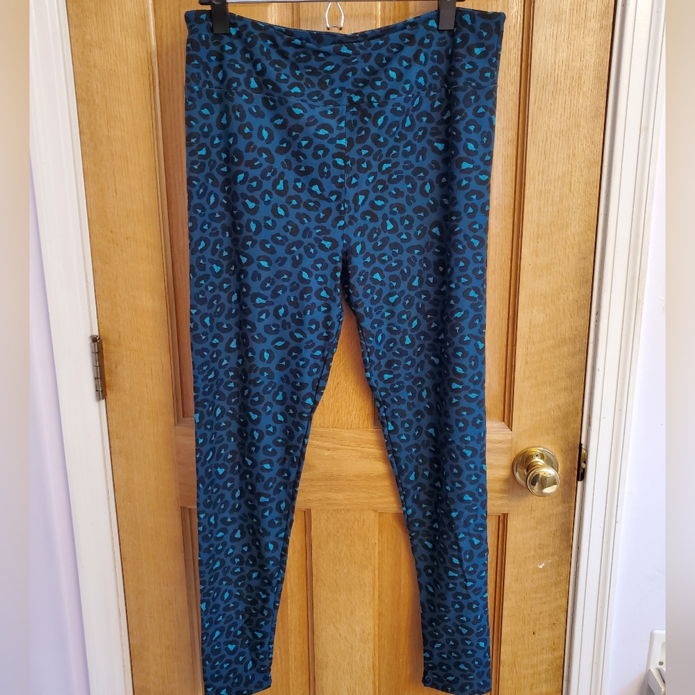 NWOT TC Lularoe Leggings